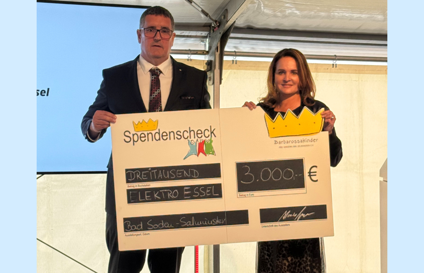 Elektro E. Spendenscheck
